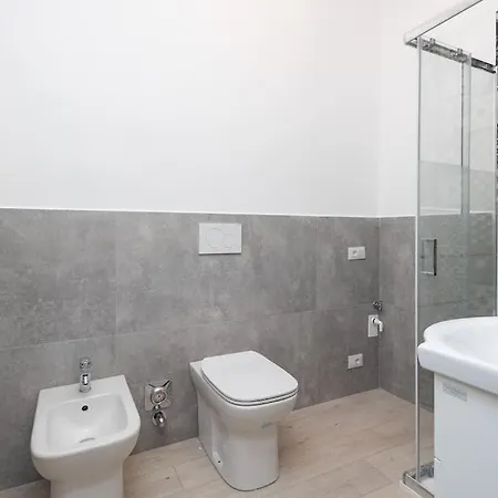 Modern 350m From Piazza Vittorio *