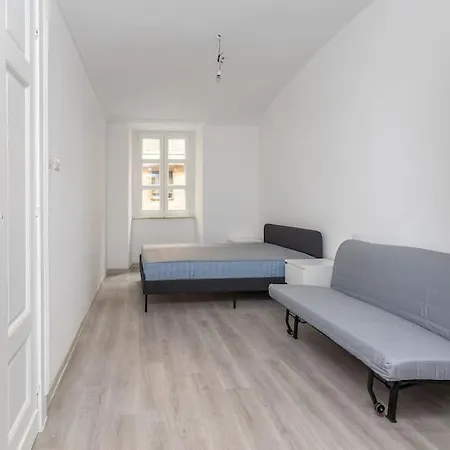 Apartment Modern 350m From Piazza Vittorio